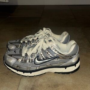 Nike Women's Metallic Silver Sneakers